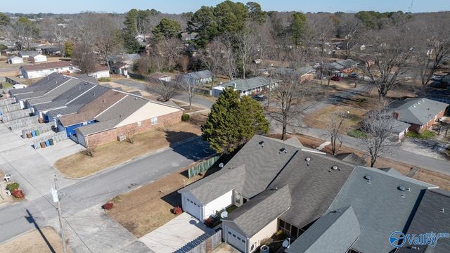 427 Cherry Street NW, Hartselle, AL 35640