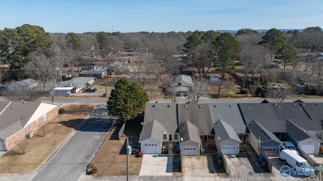 427 Cherry Street NW, Hartselle, AL 35640