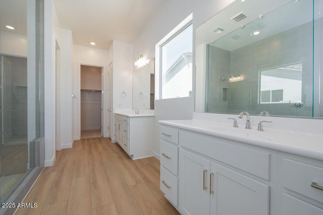 1910 E Empeltre Road, San Tan Valley, AZ 85140