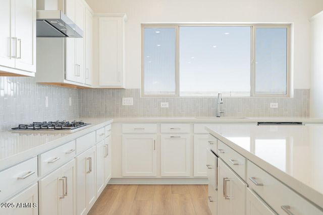 1910 E Empeltre Road, San Tan Valley, AZ 85140