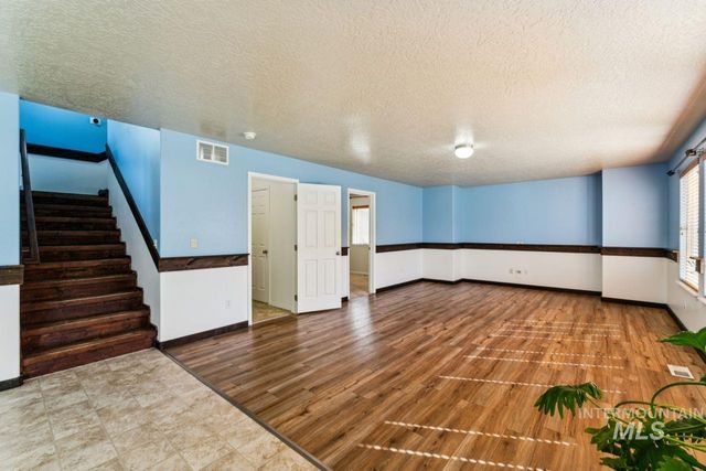 11761 Tidewater St, Caldwell, ID 83605