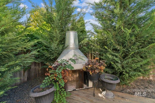 11761 Tidewater St, Caldwell, ID 83605