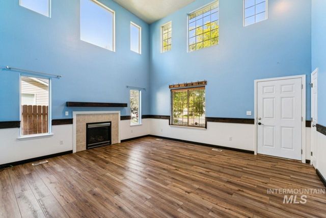 11761 Tidewater St, Caldwell, ID 83605