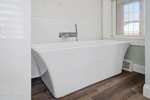 706 NELSON DRIVE, Jefferson City, MO 65101