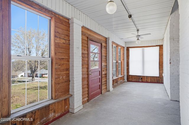 706 NELSON DRIVE, Jefferson City, MO 65101