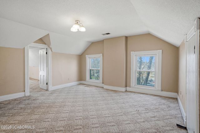 706 NELSON DRIVE, Jefferson City, MO 65101