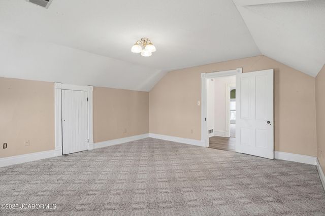 706 NELSON DRIVE, Jefferson City, MO 65101