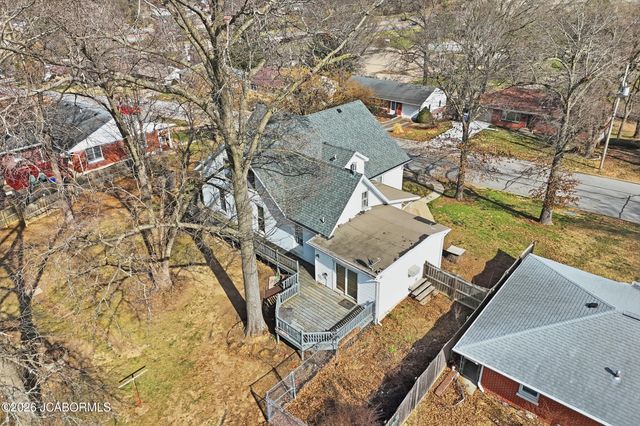 706 NELSON DRIVE, Jefferson City, MO 65101