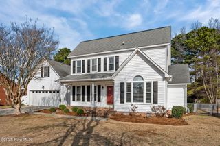 627 Winterfield Drive, Winterville, NC 28590