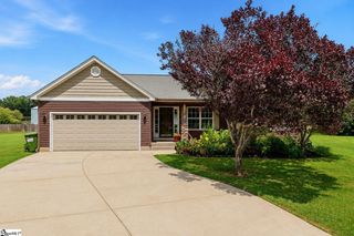 8 Gladwin Court, Greer, SC 29651