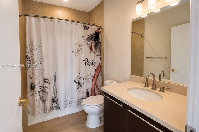 7930 East Dr 506, North Bay Village, FL 33141