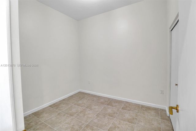 7930 East Dr 506, North Bay Village, FL 33141
