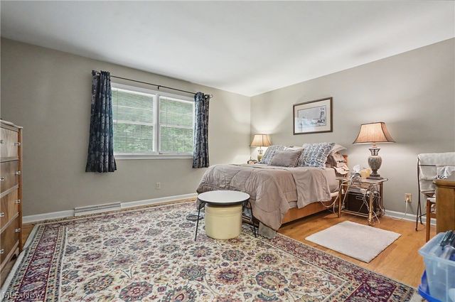 553 N Briarcliff Drive, Canfield, OH 44406