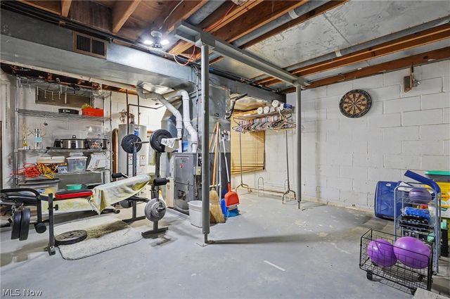 553 N Briarcliff Drive, Canfield, OH 44406