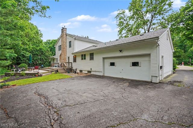 553 N Briarcliff Drive, Canfield, OH 44406