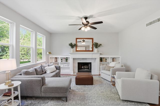 1446 Esprit Drive, Carmel, IN 46074