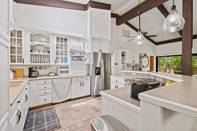 336 Kirk Avenue, Pottsboro, TX 75076