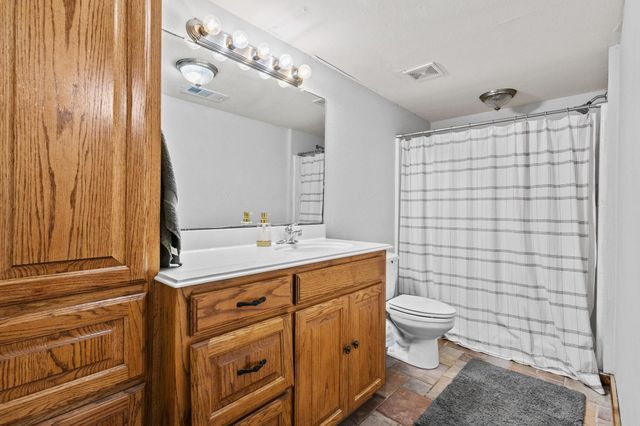 336 Kirk Avenue, Pottsboro, TX 75076