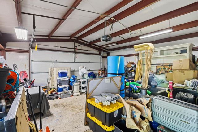 336 Kirk Avenue, Pottsboro, TX 75076