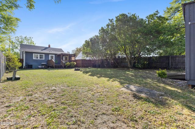 2042 Jackson Street, Wilmington, NC 28401