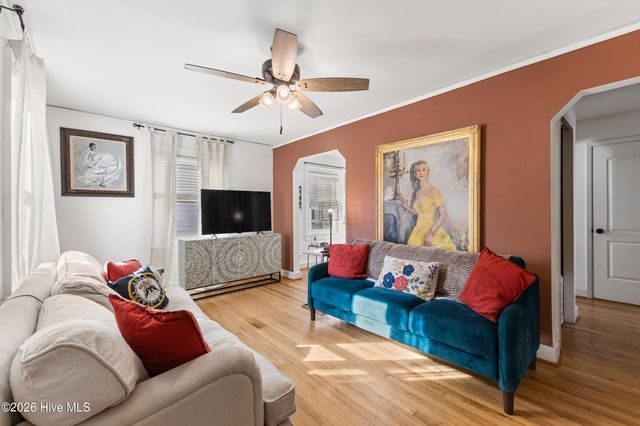2042 Jackson Street, Wilmington, NC 28401