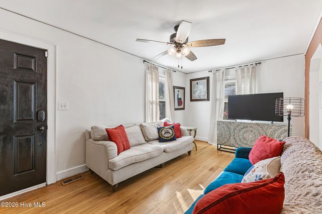 2042 Jackson Street, Wilmington, NC 28401