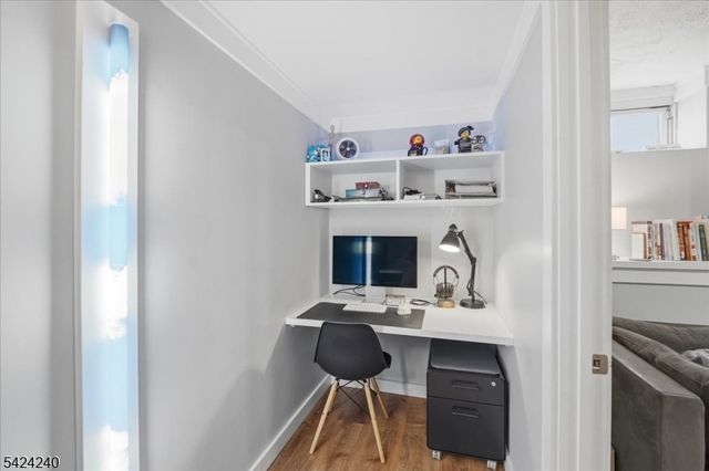 51 Albert Ter, Bloomfield Twp., NJ 07003