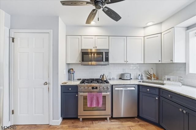 51 Albert Ter, Bloomfield Twp., NJ 07003