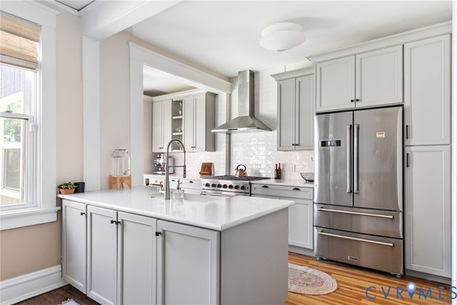 2216 Grove Ave, Richmond, VA 23220