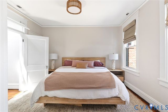 2216 Grove Ave, Richmond, VA 23220