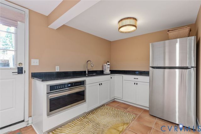 2216 Grove Ave, Richmond, VA 23220