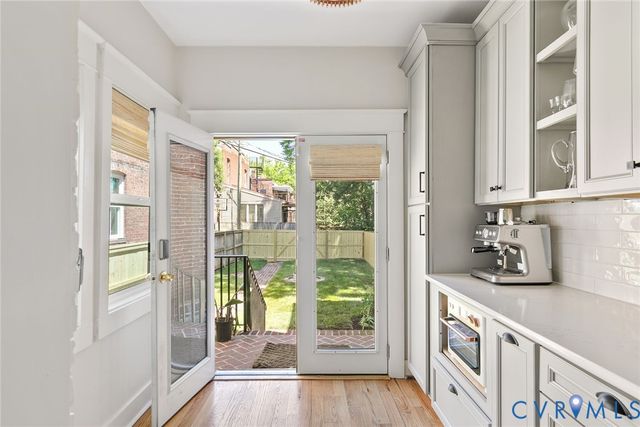 2216 Grove Ave, Richmond, VA 23220