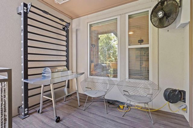 1900 Barton Springs RD 3031, Austin, TX 78704