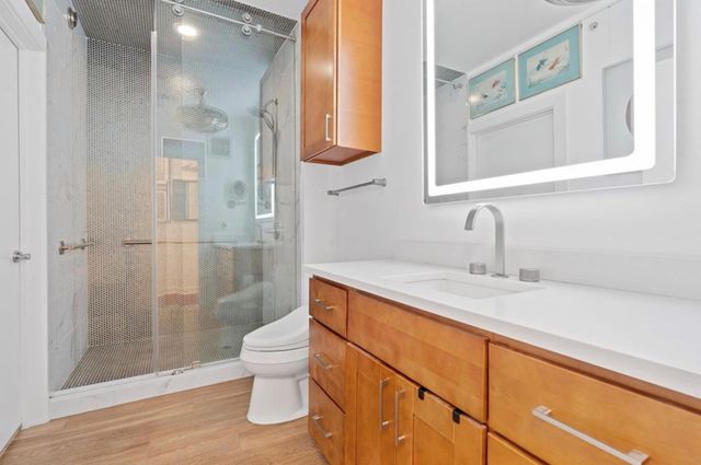 1900 Barton Springs RD 3031, Austin, TX 78704