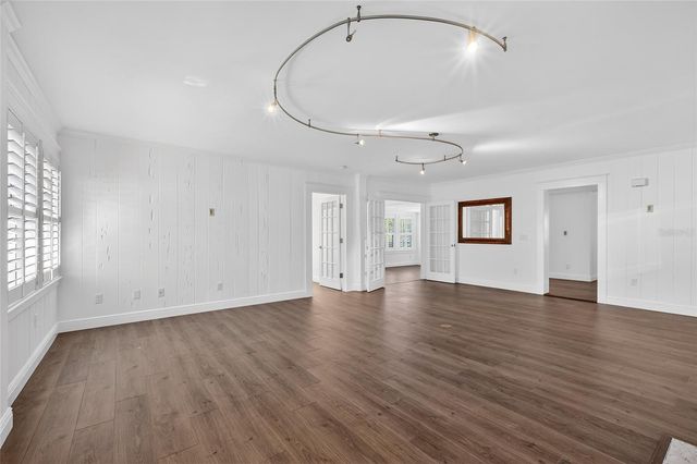 6851 LONGBOAT DRIVE S, Longboat Key, FL 34228