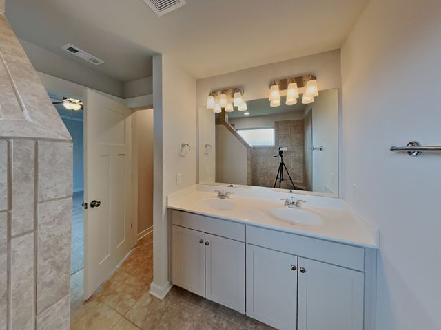 4937 Kingdom Dr, Murfreesboro, TN 37128