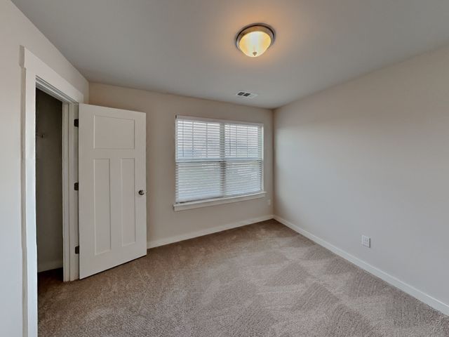 4937 Kingdom Dr, Murfreesboro, TN 37128