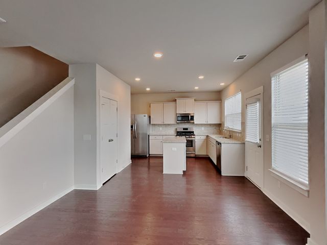 4937 Kingdom Dr, Murfreesboro, TN 37128