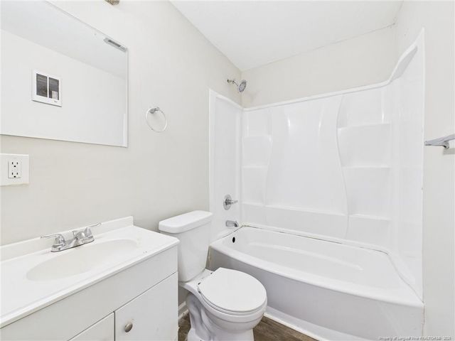 927 Fiske Drive, Fayetteville, NC 28311