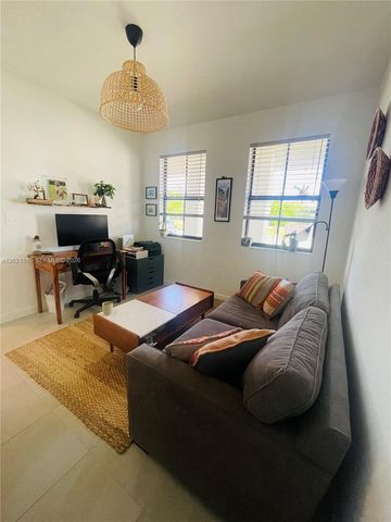 11942 SW 239th St, Homestead, FL 33032
