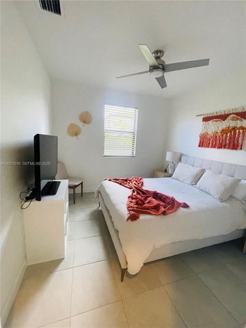 11942 SW 239th St, Homestead, FL 33032