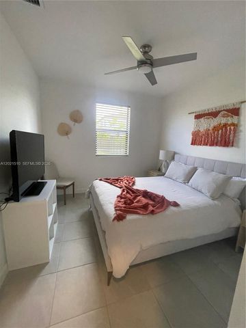 11942 SW 239th St, Homestead, FL 33032