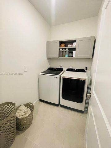 11942 SW 239th St, Homestead, FL 33032