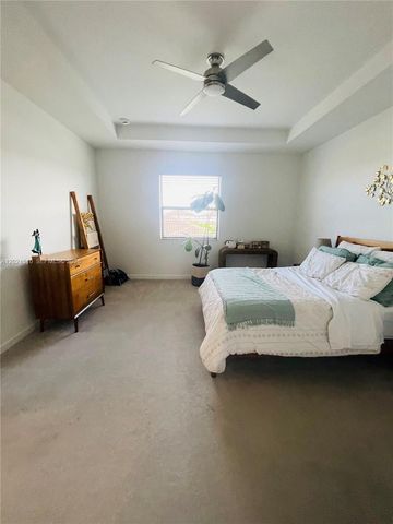 11942 SW 239th St, Homestead, FL 33032