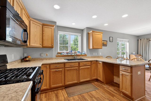 760 Mill Pond ROAD, Dousman, WI 53118