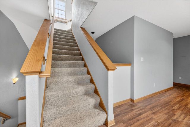 760 Mill Pond ROAD, Dousman, WI 53118