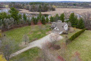 760 Mill Pond ROAD, Dousman, WI 53118
