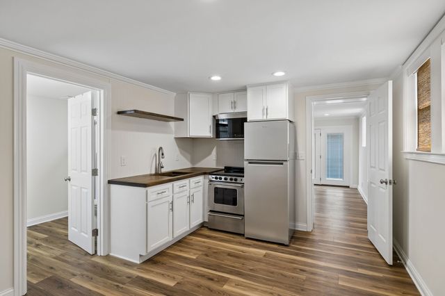 207 Donna Dr, Madison, TN 37115