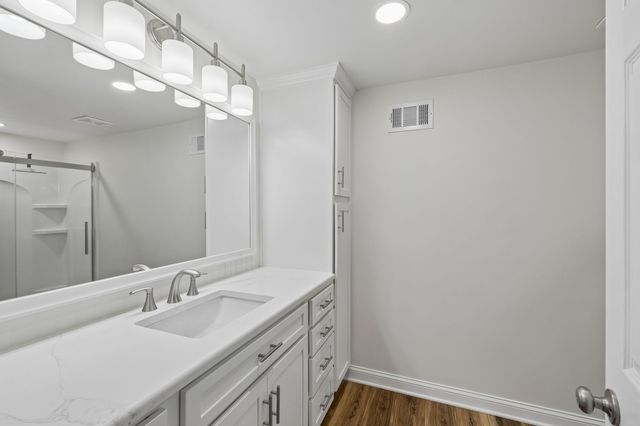 207 Donna Dr, Madison, TN 37115