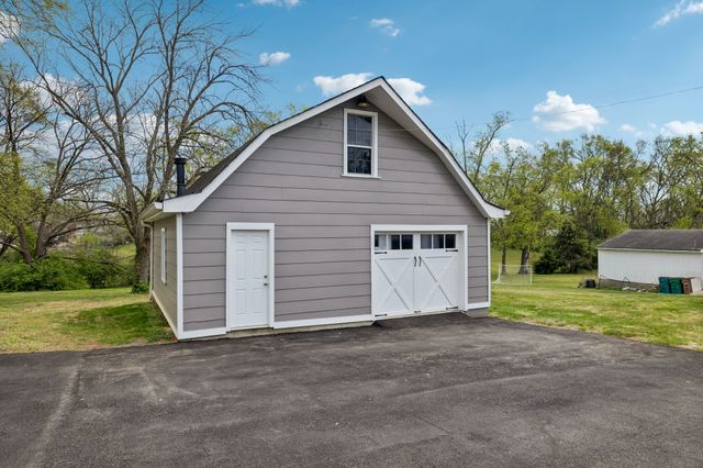 207 Donna Dr, Madison, TN 37115